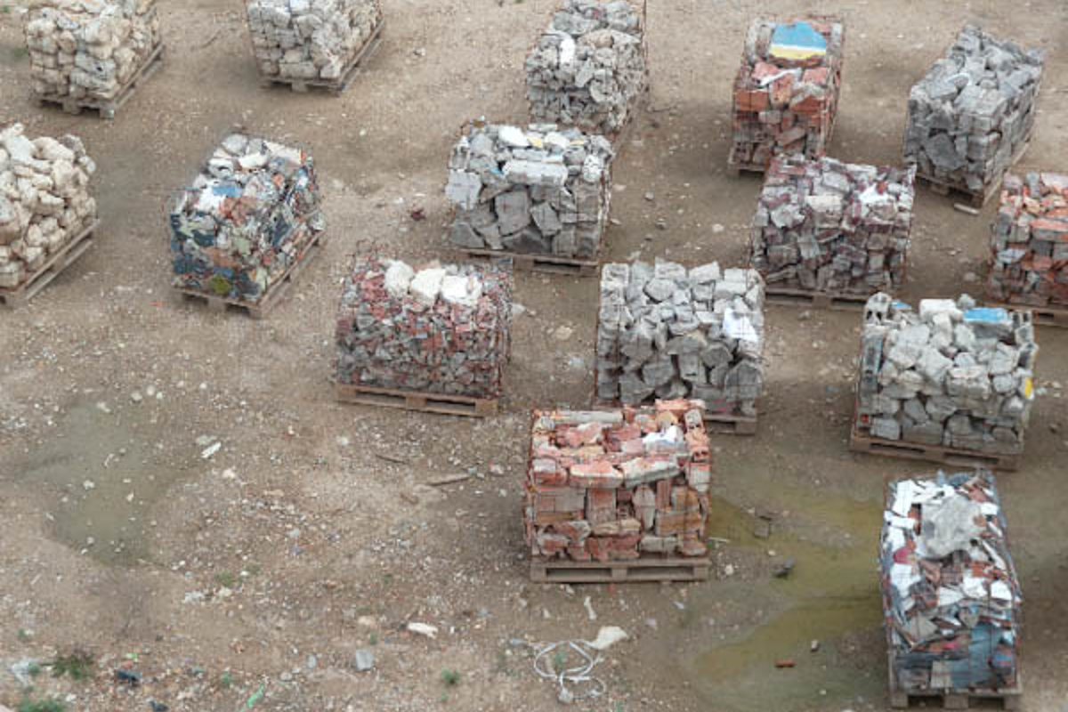Mise en scène des déchets de démolition